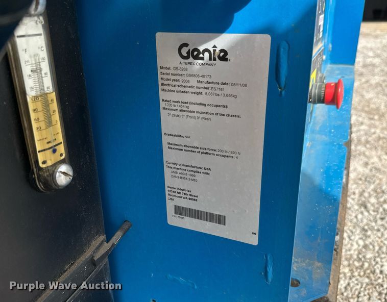 image for item EQ1104 2006 Genie GS-3268 RT scissor lift