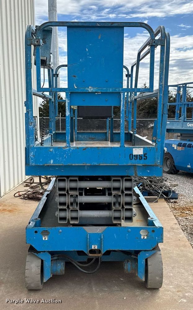 image for item EQ1105 Genie GS-2646 scissor lift