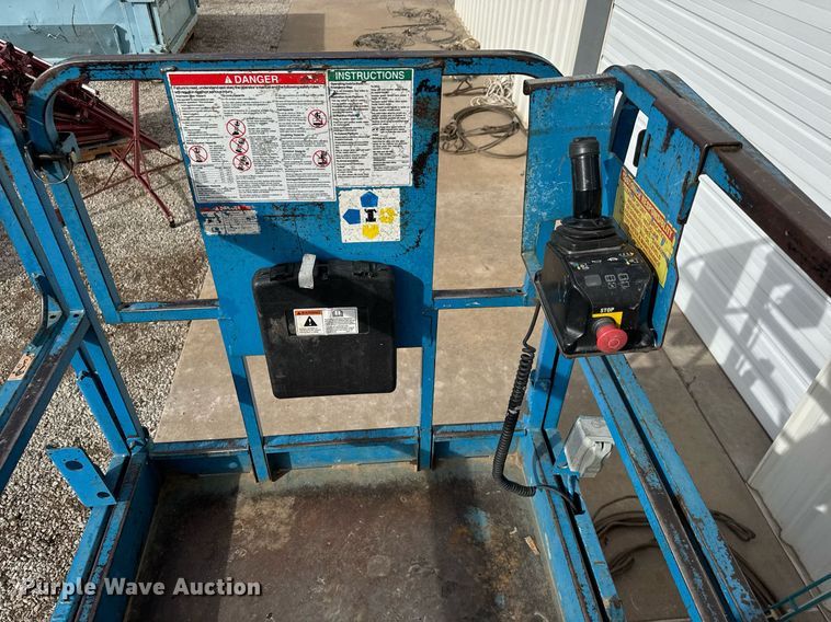 image for item EQ1106 Genie GS-2646 scissor lift