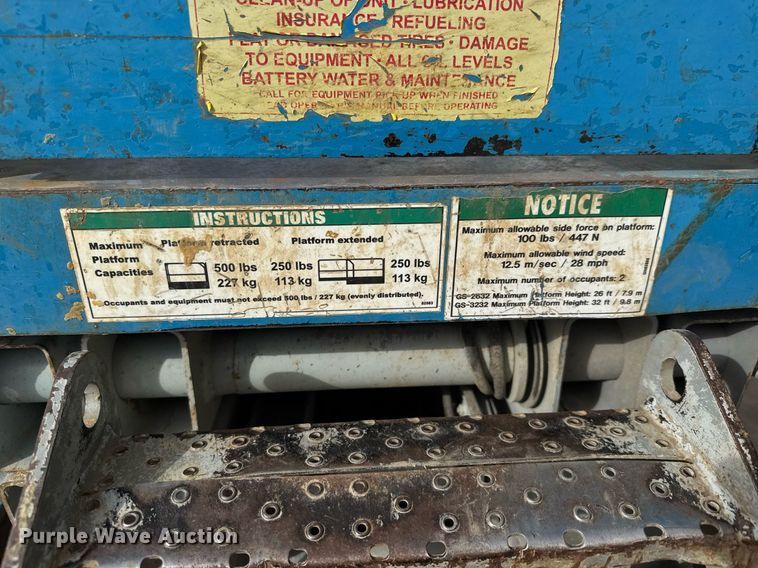 image for item EQ1106 Genie GS-2646 scissor lift