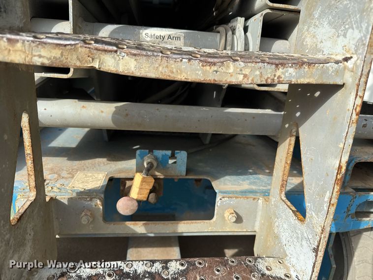 image for item EQ1106 Genie GS-2646 scissor lift