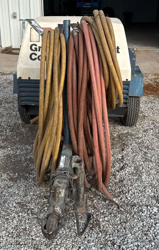 image for item EQ1107 Grimmer Schmidt 125 air compressor