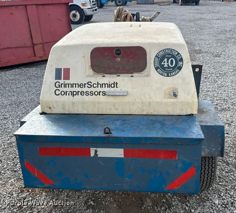 image for item EQ1107 Grimmer Schmidt 125 air compressor
