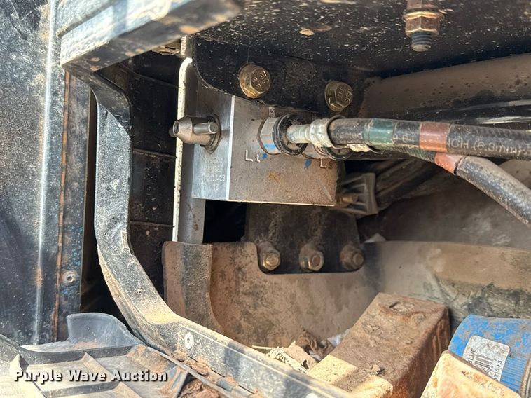 image for item EQ1116 2011 Bobcat E32 M mini excavator