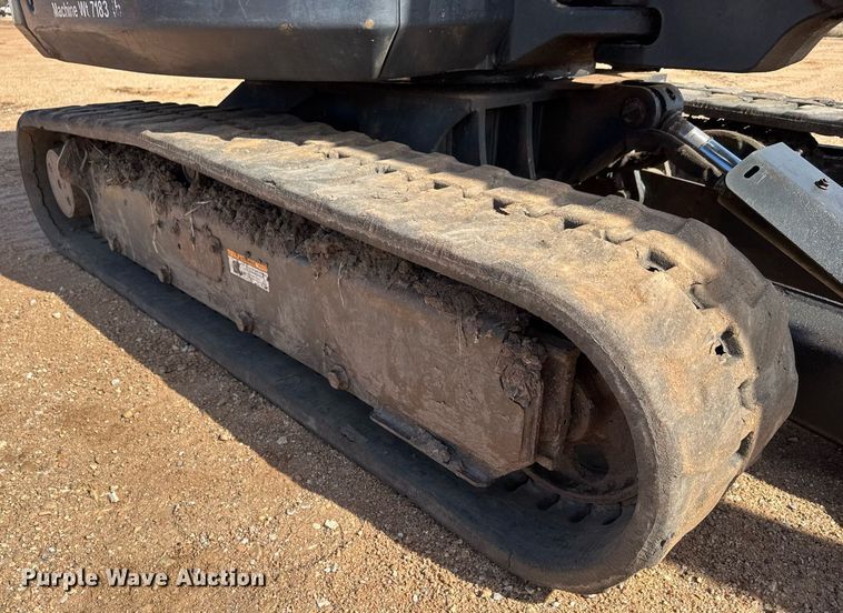 image for item EQ1116 2011 Bobcat E32 M mini excavator