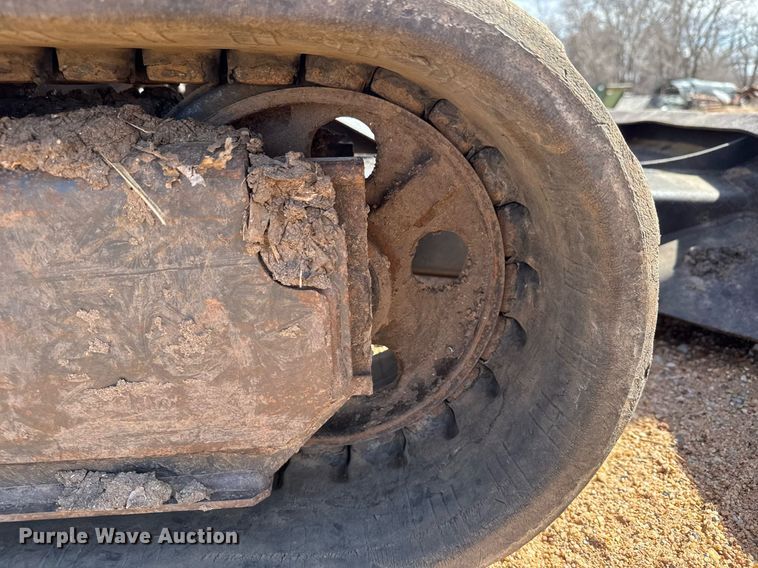 image for item EQ1116 2011 Bobcat E32 M mini excavator