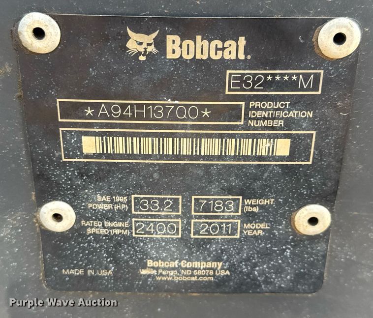 image for item EQ1116 2011 Bobcat E32 M mini excavator