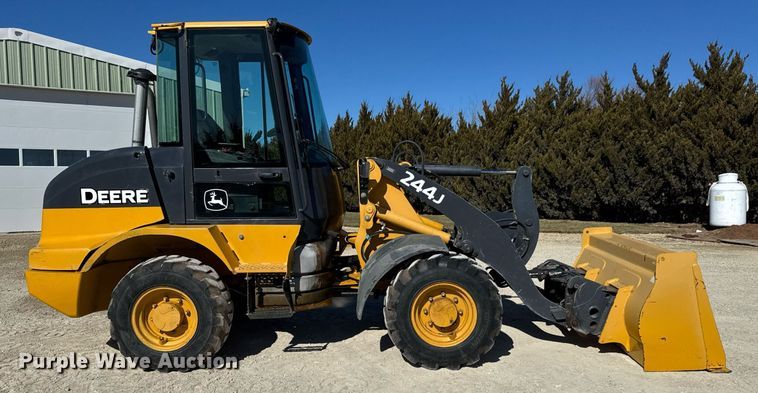 image for item EQ1118 2005 John Deere 244J wheel loader