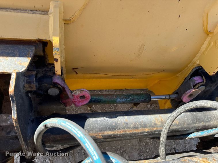 image for item EQ1118 2005 John Deere 244J wheel loader