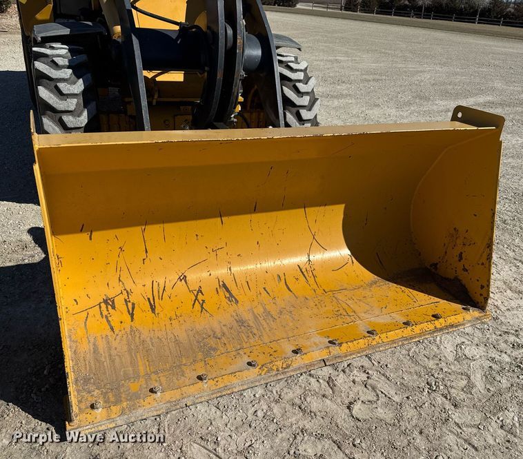 image for item EQ1118 2005 John Deere 244J wheel loader