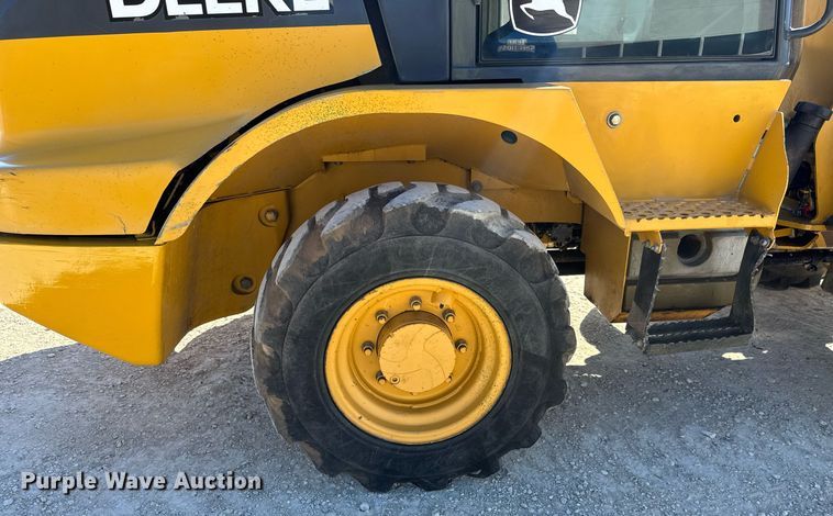 image for item EQ1118 2005 John Deere 244J wheel loader