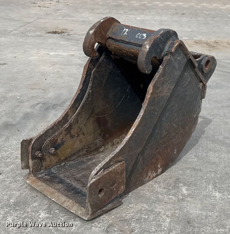 image for item EQ1171 Bobcat mini excavator bucket