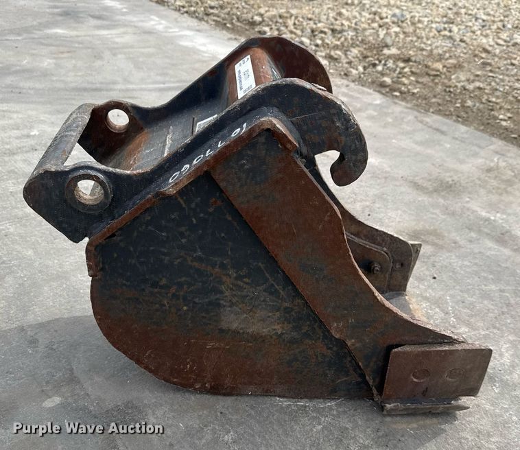 image for item EQ1171 Bobcat mini excavator bucket