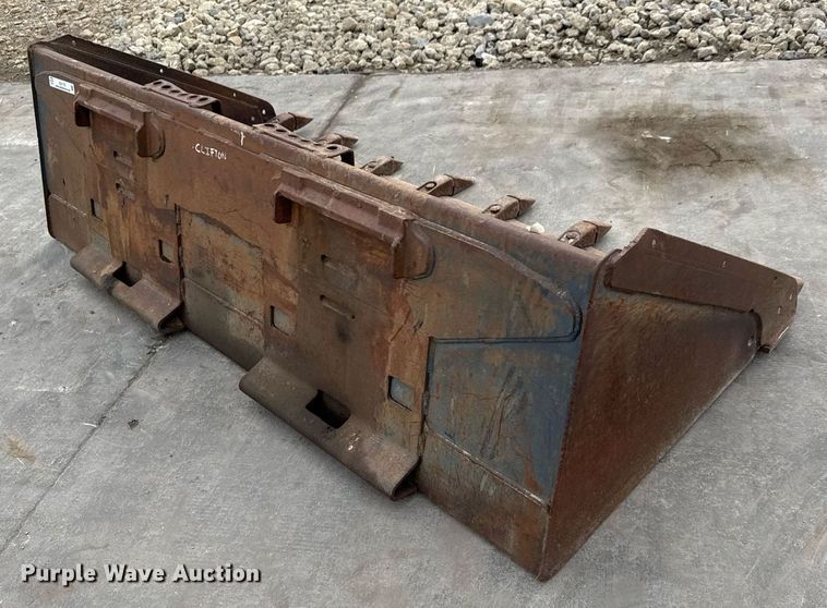 image for item EQ1175 Bobcat 74 Lo Pro skid steer bucket