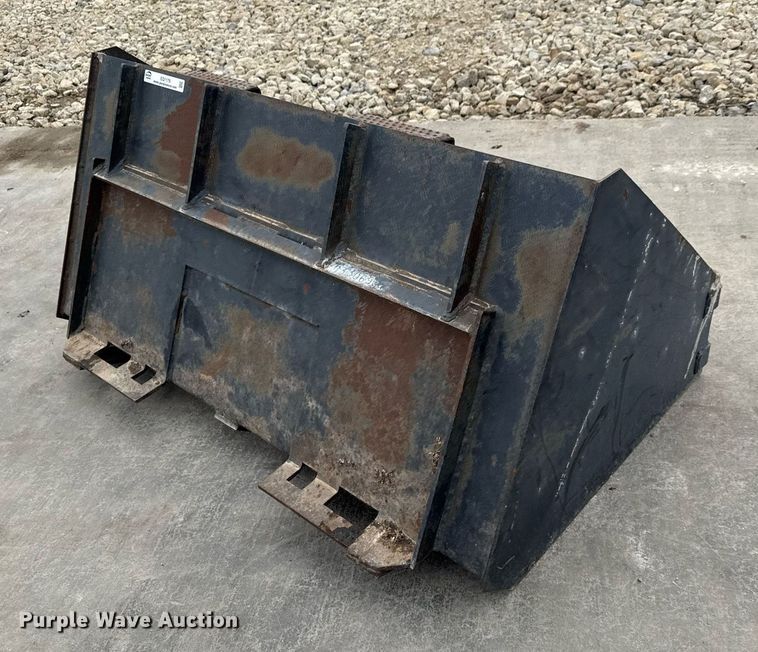 image for item EQ1176 Skid steer concrete bucket