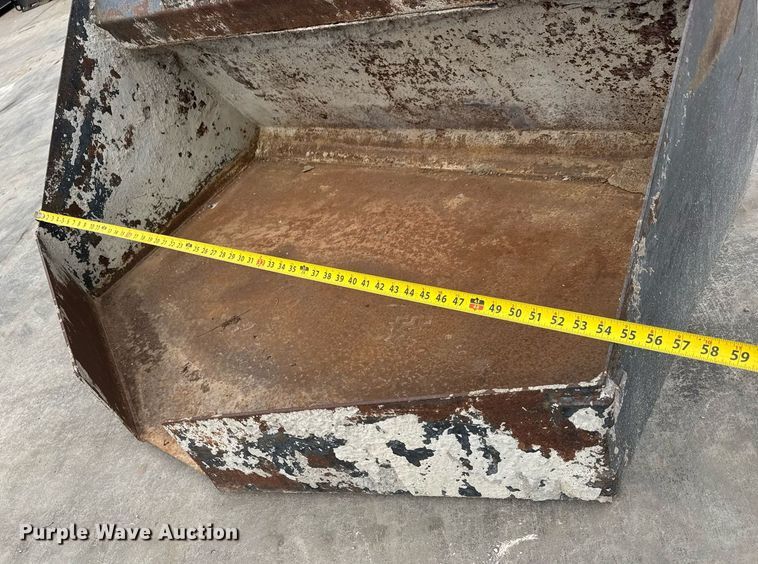 image for item EQ1176 Skid steer concrete bucket