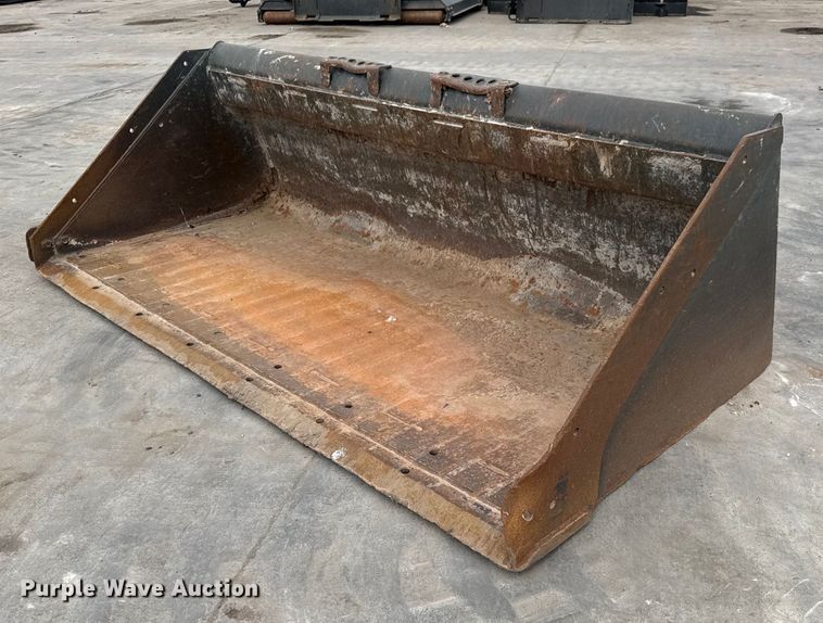 image for item EQ1177 Bobcat 74 Severe Duty skid steer bucket