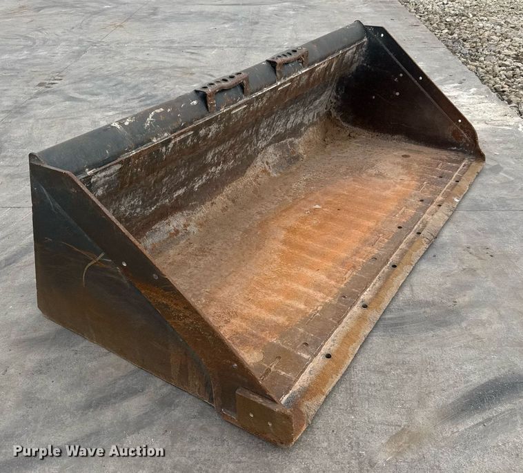 image for item EQ1177 Bobcat 74 Severe Duty skid steer bucket