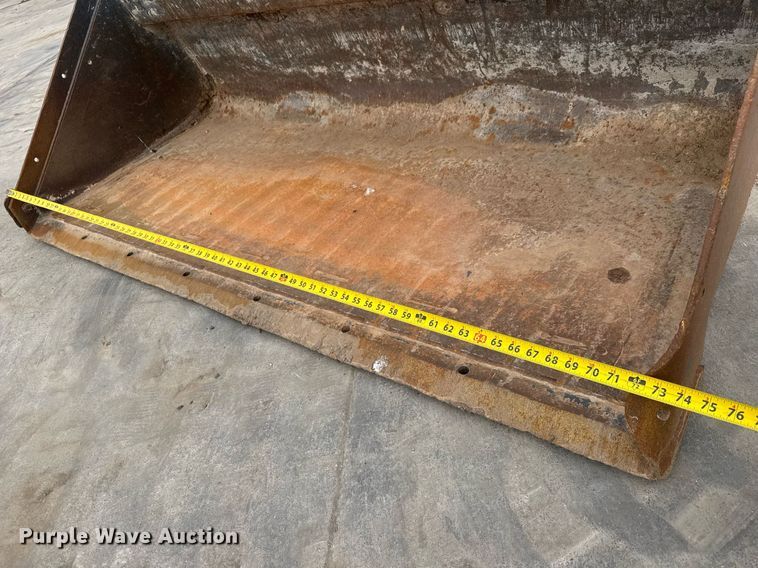 image for item EQ1177 Bobcat 74 Severe Duty skid steer bucket