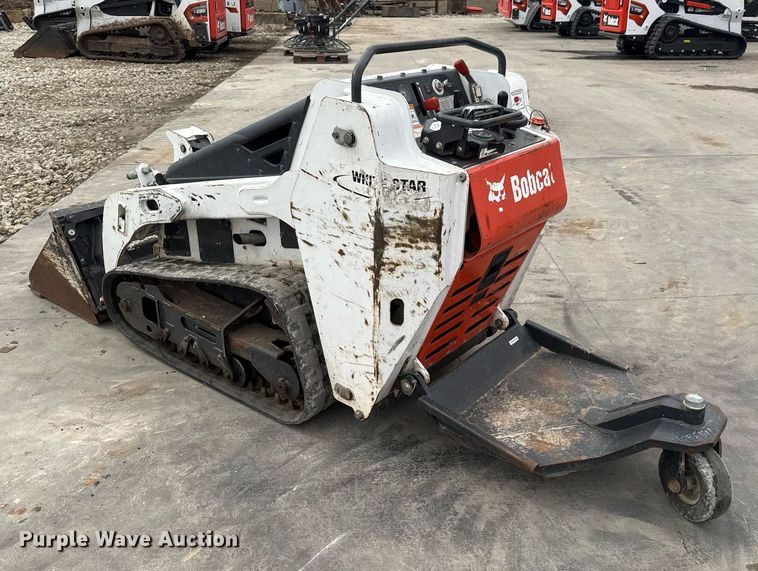 image for item EQ1181 2014 Bobcat MT52 compact utility loader