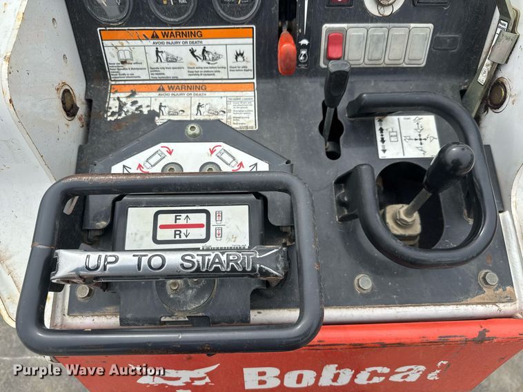 image for item EQ1181 2014 Bobcat MT52 compact utility loader