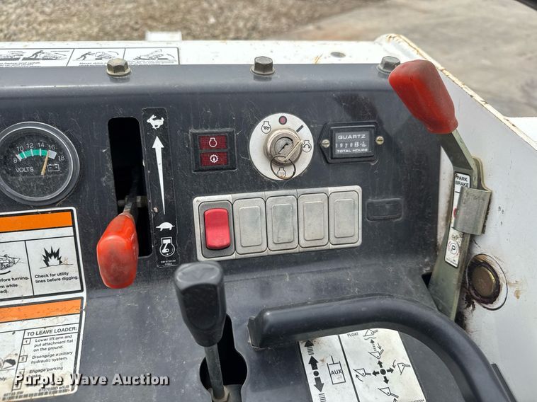 image for item EQ1181 2014 Bobcat MT52 compact utility loader