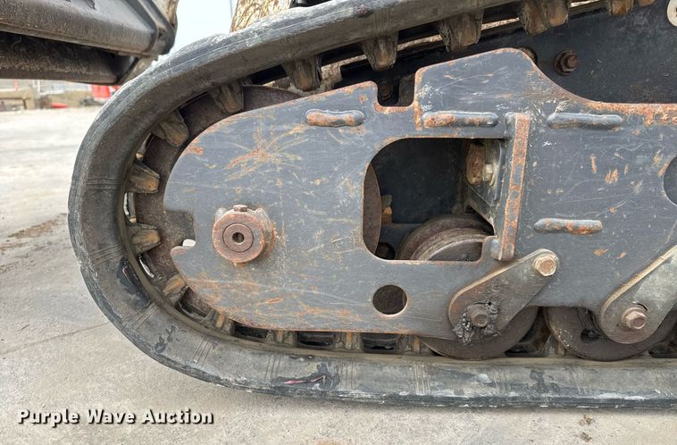 image for item EQ1181 2014 Bobcat MT52 compact utility loader