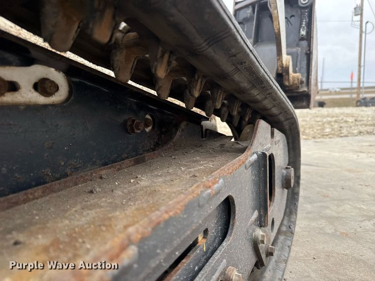 image for item EQ1181 2014 Bobcat MT52 compact utility loader