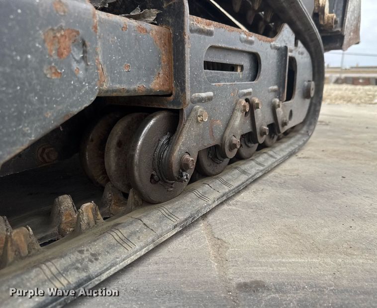 image for item EQ1181 2014 Bobcat MT52 compact utility loader