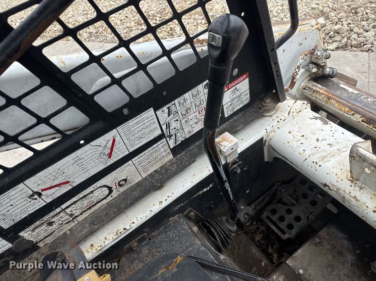 image for item EQ1183 1993 Bobcat 753 skid steer loader