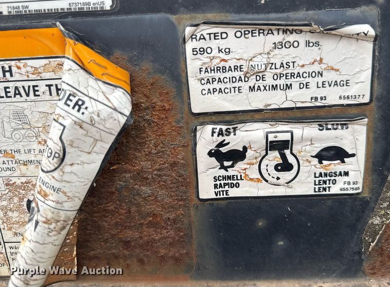 image for item EQ1183 1993 Bobcat 753 skid steer loader