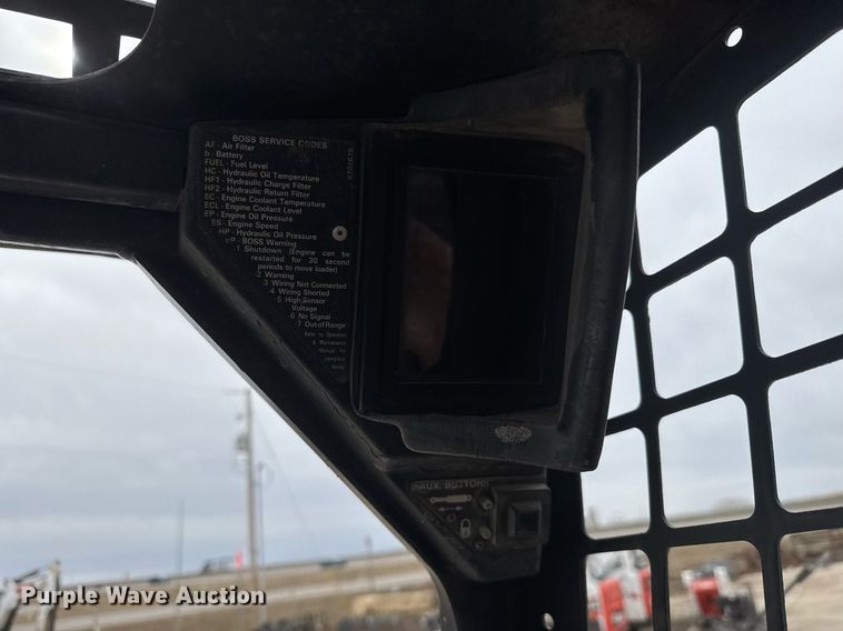 image for item EQ1183 1993 Bobcat 753 skid steer loader