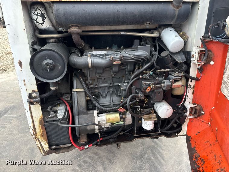 image for item EQ1183 1993 Bobcat 753 skid steer loader