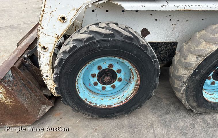 image for item EQ1183 1993 Bobcat 753 skid steer loader