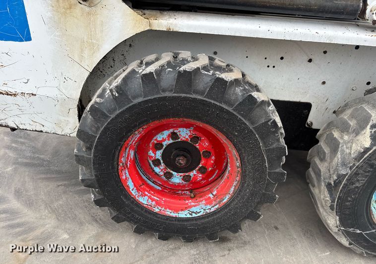 image for item EQ1183 1993 Bobcat 753 skid steer loader