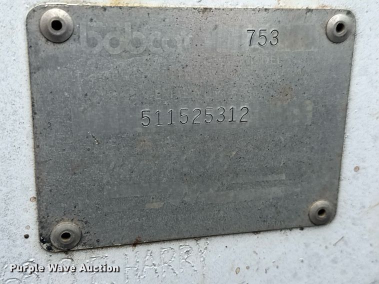 image for item EQ1183 1993 Bobcat 753 skid steer loader