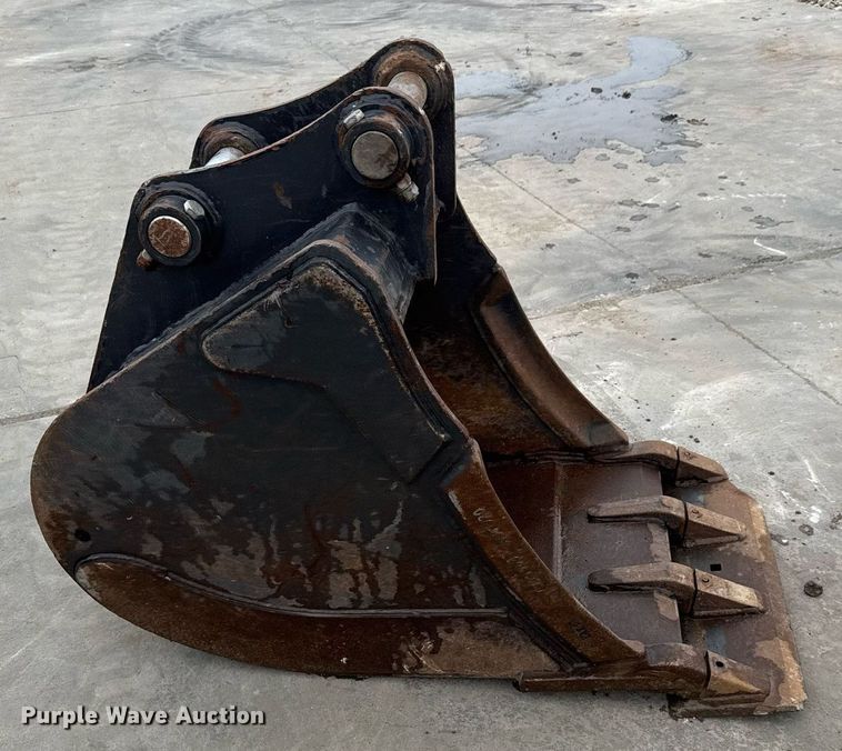 image for item EQ1184 Bobcat mini excavator bucket