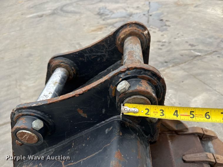 image for item EQ1184 Bobcat mini excavator bucket