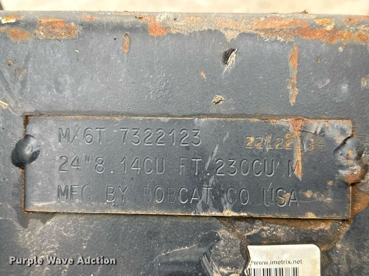 image for item EQ1184 Bobcat mini excavator bucket