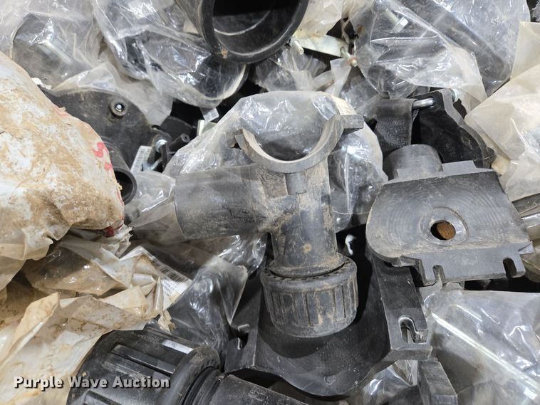 image for item EQ6503 HDPE saddles 