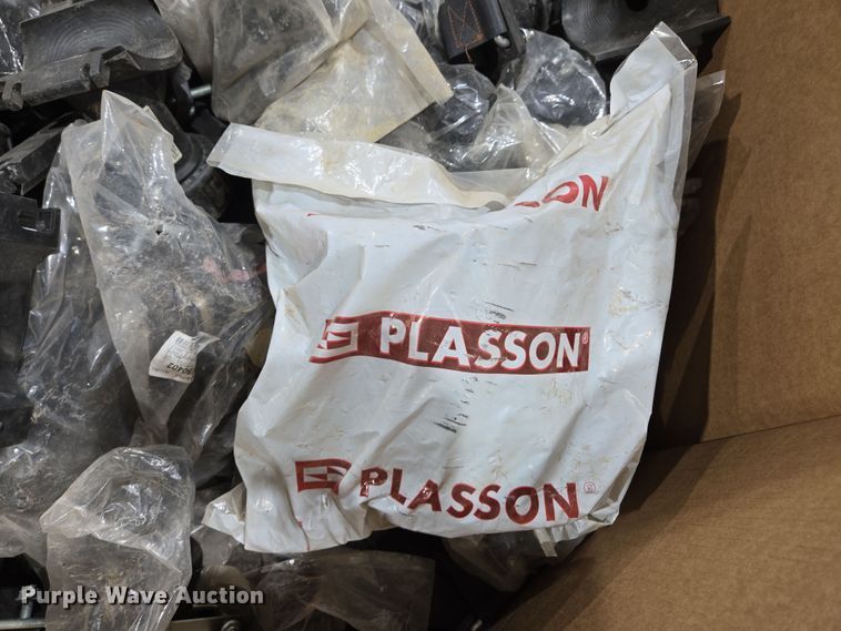 image for item EQ6503 HDPE saddles 