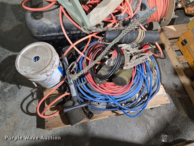 image for item EQ6508 Lansas  pipe pressure tester