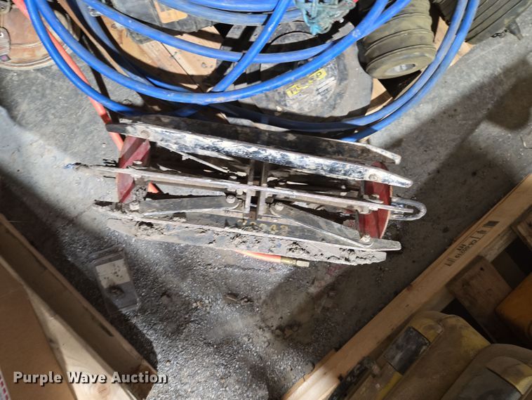 image for item EQ6508 Lansas  pipe pressure tester