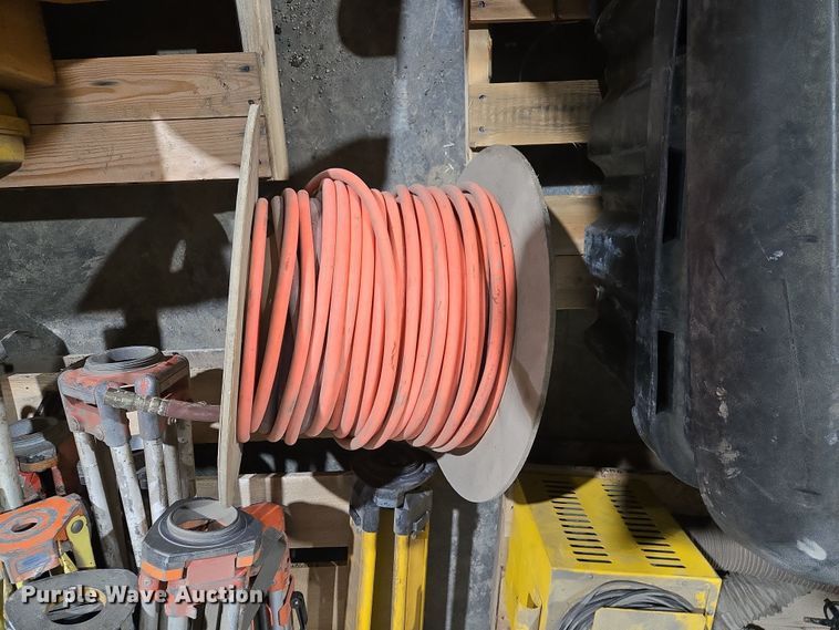 image for item EQ6508 Lansas  pipe pressure tester