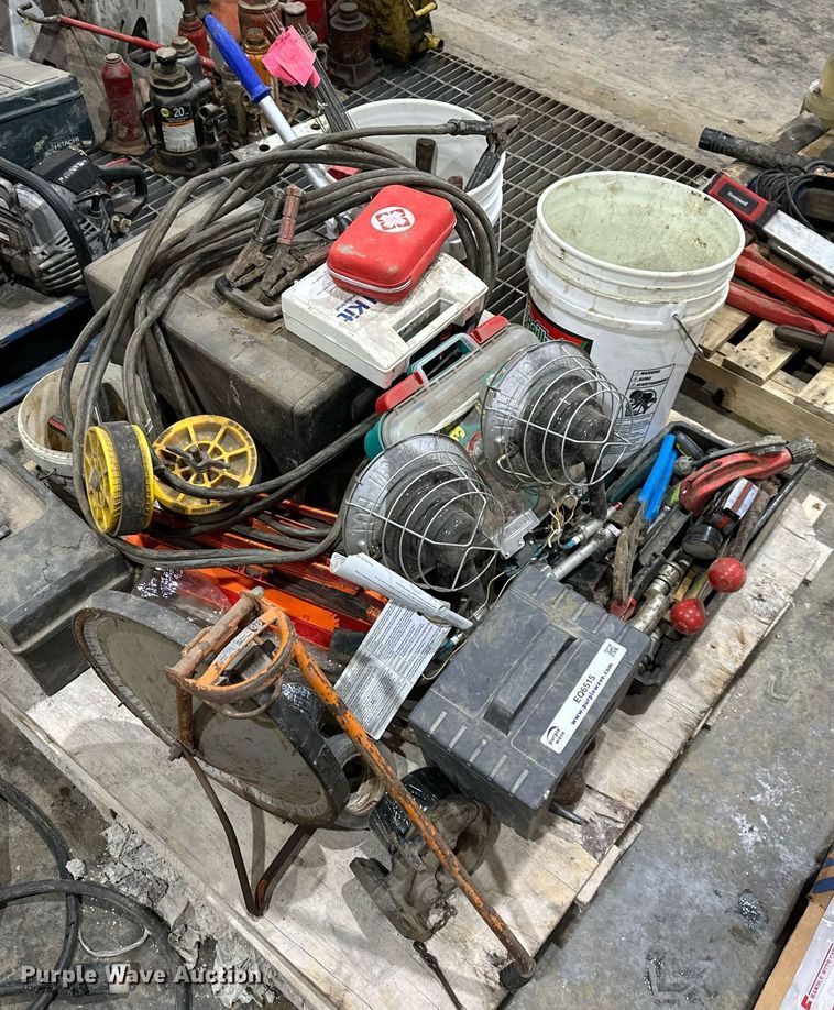 image for item EQ6515 Tools