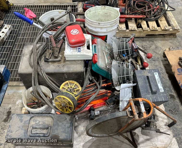 image for item EQ6515 Tools