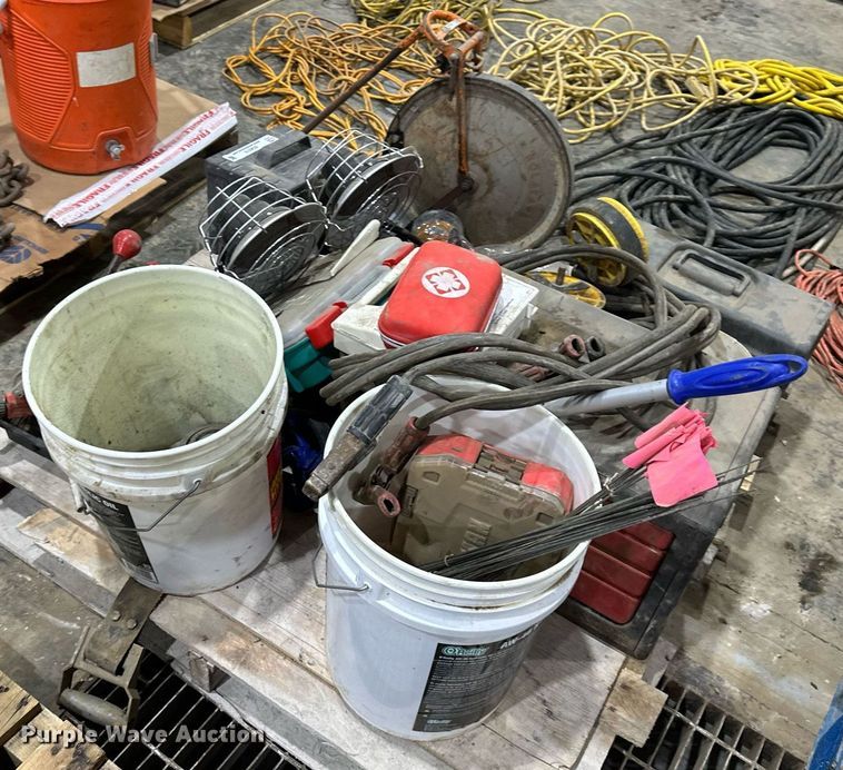 image for item EQ6515 Tools