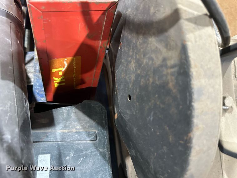 image for item EQ6516 Tools