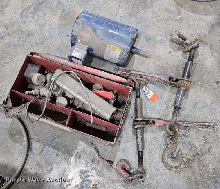 image for item EQ6517 Chains