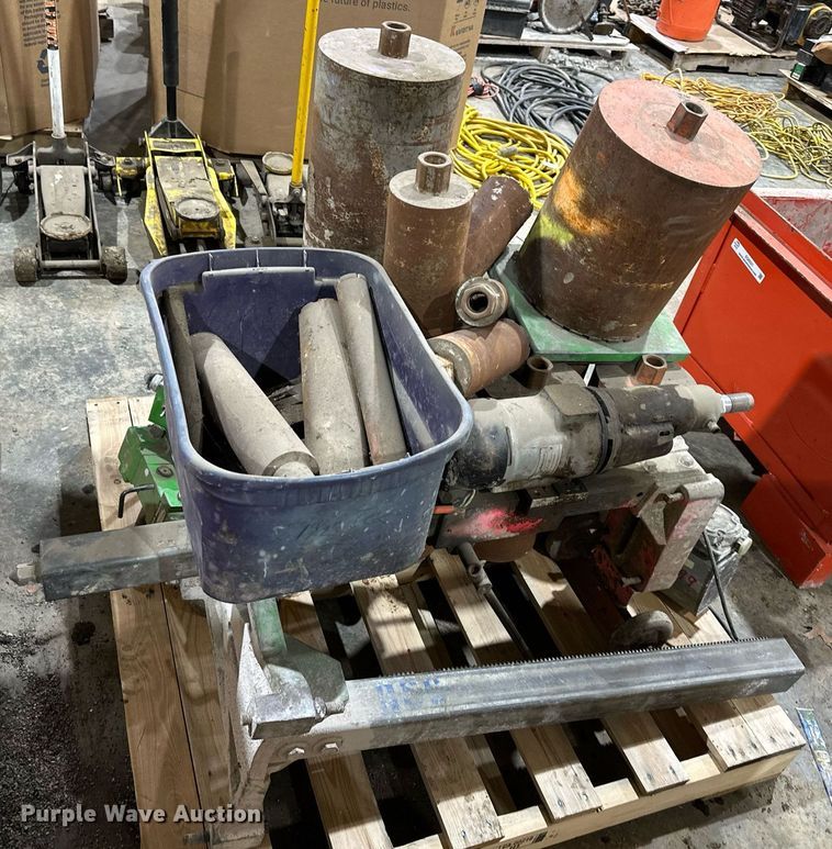 image for item EQ6522 (2) core drills